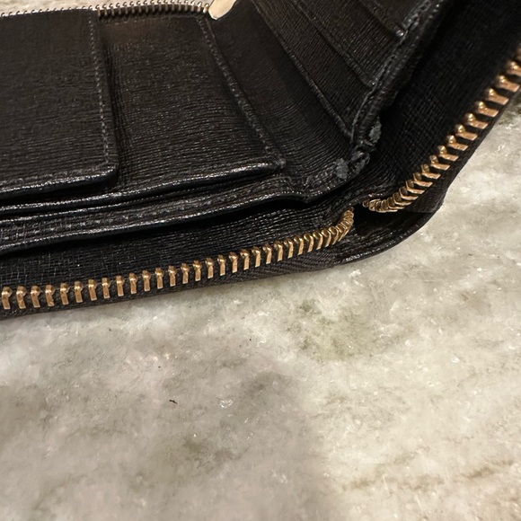 Furla saffiano leather Moschio zip around wallet - Picture 4 of 5
